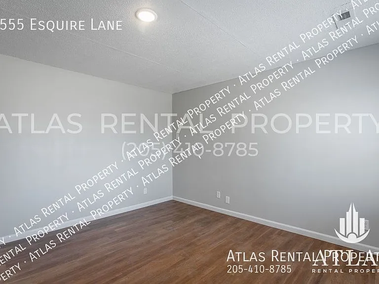 6555 Esquire Ln — Photo 10