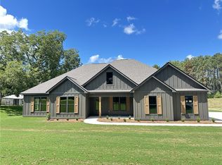 332 Lee Road 113, Opelika, AL 36804