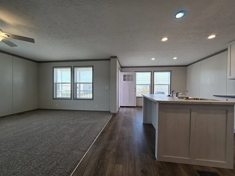 Sunset Ridge — Photo 45