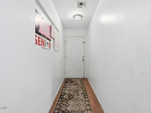 4th image of 337 E 9th Avenue