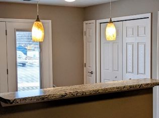 River Pointe Apartments, Louisville, KY 40272