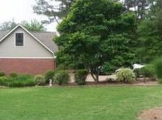 2385 Edgemont Cir, Tupelo, MS 38804