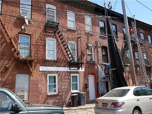 137 William St #3 Photo 1