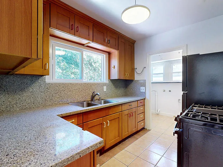 1400 N Dominion Ave — Photo 14