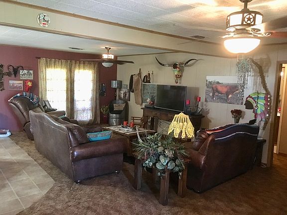 2nd image of 1427 County Road 132