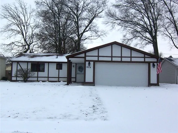 1819 Gloucester Dr, Lorain, OH 44053