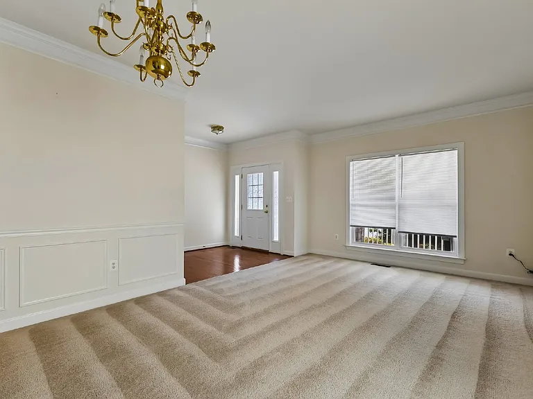 4160 Agency Loop — Photo 4