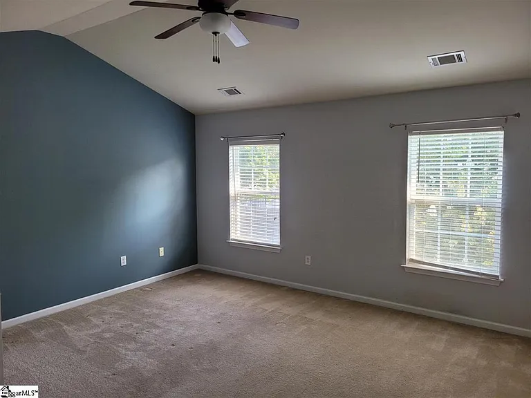 206 Chartwell Dr — Photo 13