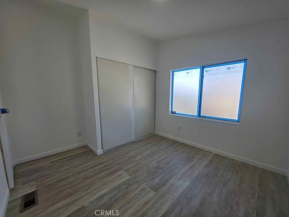 4th image of 80 E Dawes St Space 164