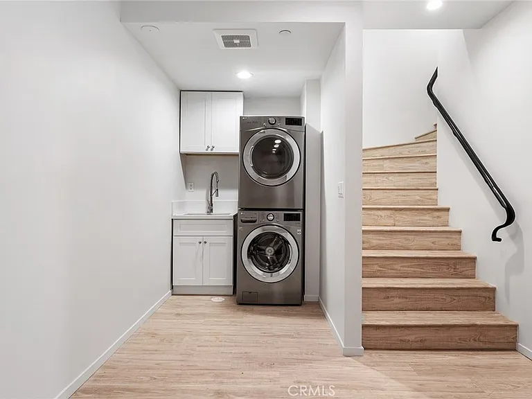 913 N Hilldale Ave #3 — Photo 21