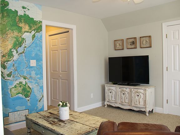 Third Floor Living Space