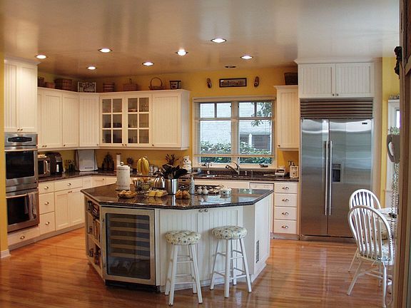 Upgraded kitchen
