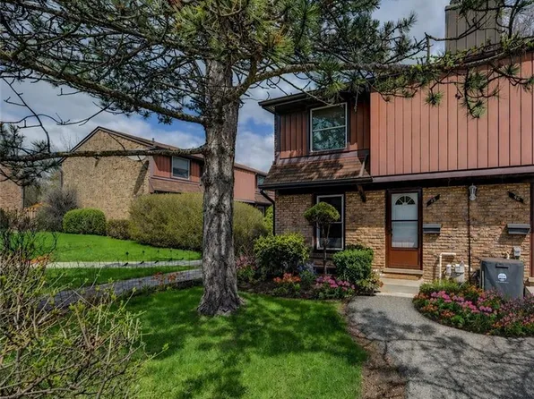 235 Ferguson Ave #45, Cambridge, ON N1R 6G1