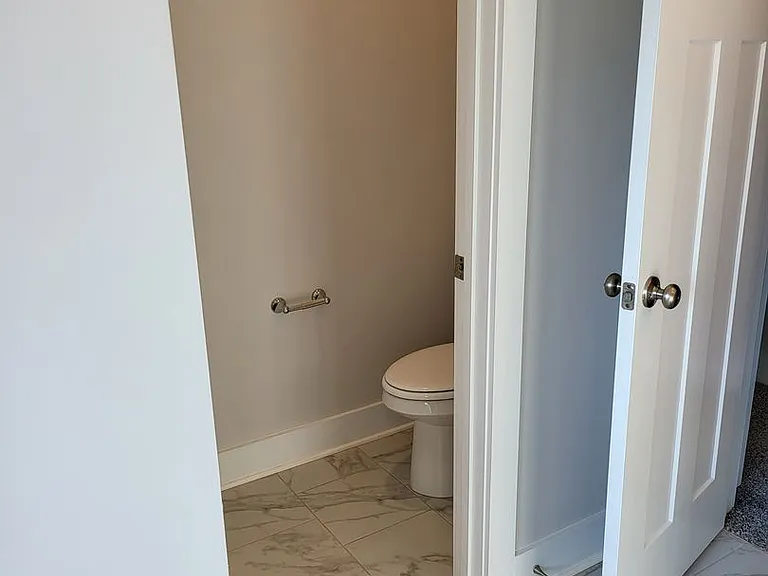 124 Keller Dr — Photo 13