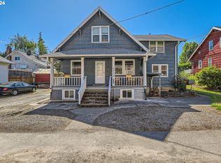 1112 Harrison St, Oregon City, OR 97045