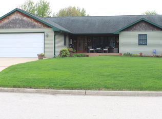 3100 Rock Dr, Rock Falls, IL 61071
