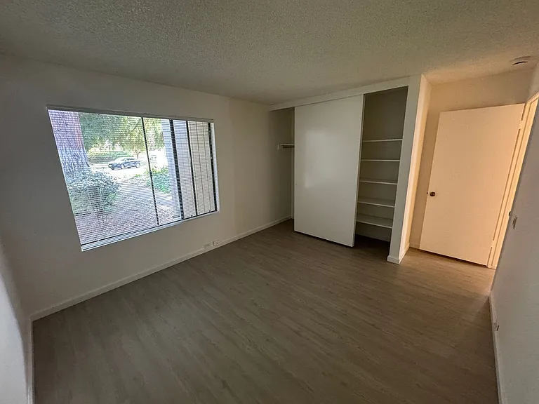 100 Hartnell Pl — Photo 9