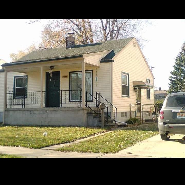 1st image of 3336 Charles St