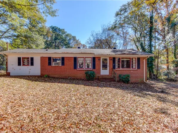 289 Bell Avenue, Hoschton, GA 30548