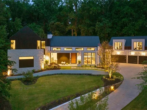 730 Langford Ln, Sandy Springs, GA 30327
