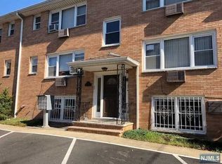207 Park Ave APT C1, East Rutherford, NJ 07073