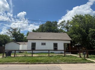 1919 McFerrin Ave, Waco, TX 76708