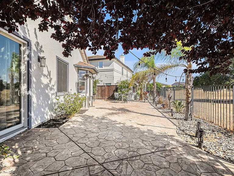 355 Pebble Beach Dr — Photo 24