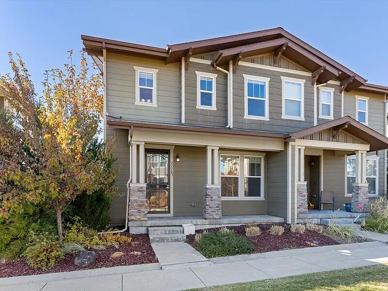 11163 E 28th Pl — Photo 1