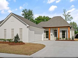 17452 Lions Ear Ln, Prairieville, LA 70769