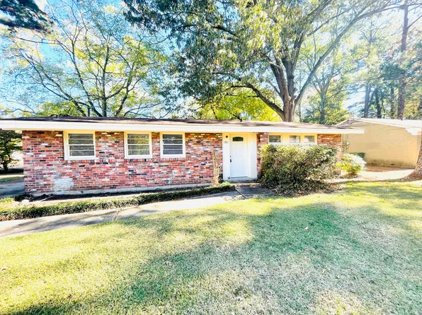 1201 Karen Rd, Montgomery, AL 36109