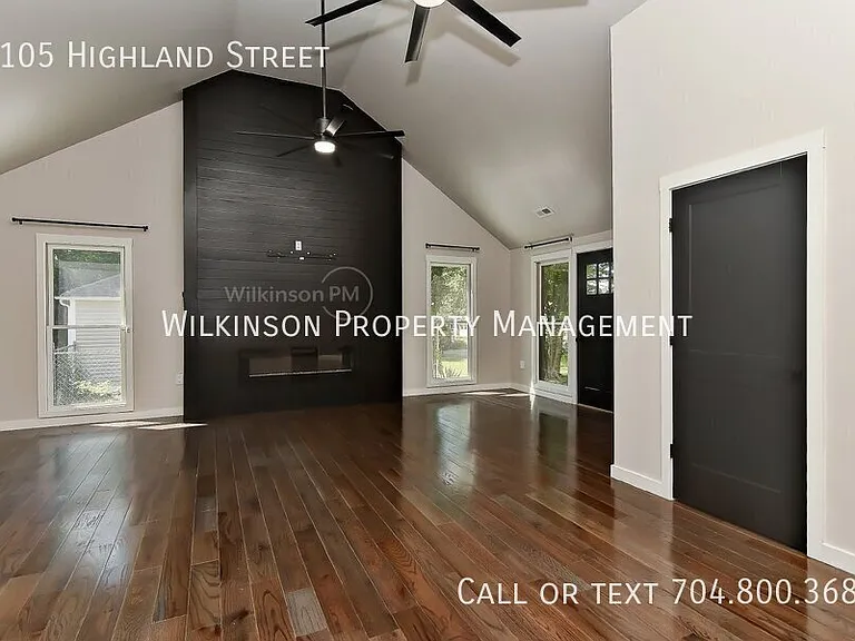2105 Highland St — Photo 9