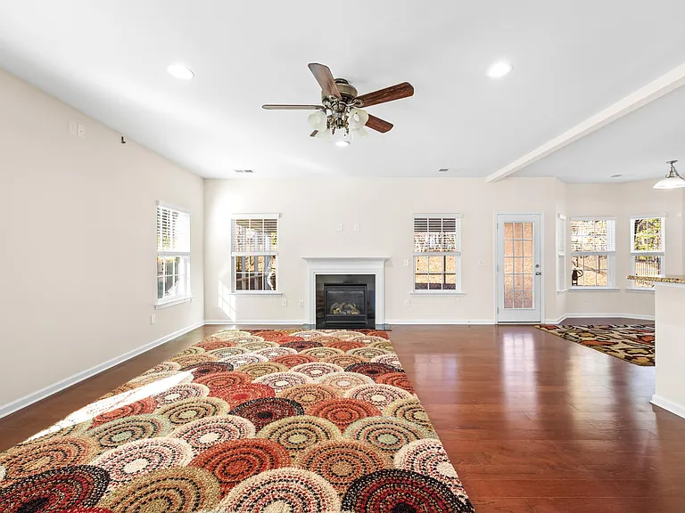 4860 Pepper Dr — Photo 7