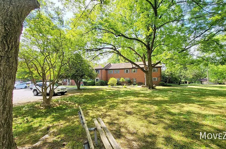 5805 Nottoway Ct #D — Photo 42