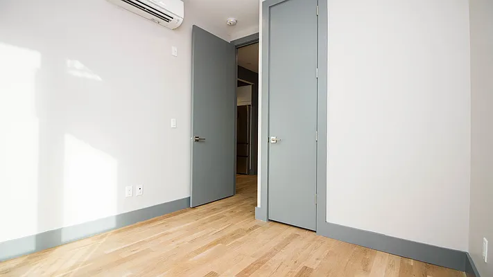 Rented by Nooklyn NYC LLC | media 61