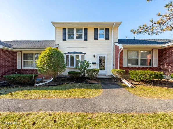 165 Hague Boulevard # B, Glenmont, NY 12077