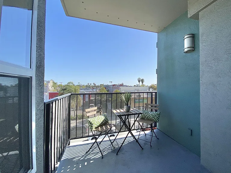 2828 University Ave #301 — Photo 20