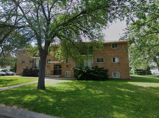 350 75th Ave NE #7, Minneapolis, MN 55432