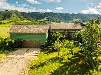 8 Lower Hideaway Ln, Big Horn, WY, 82833