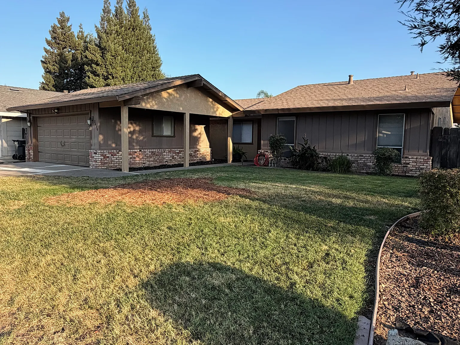 3 bed, 1464 sqft, $2,500 — Photo 1