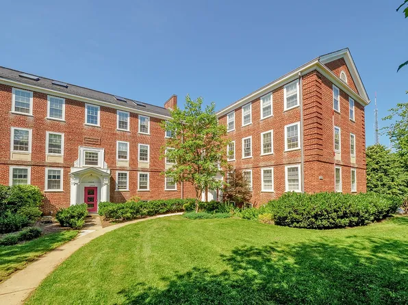 3896 Porter St NW APT C339, Washington, DC 20016