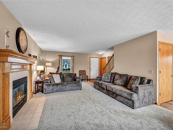 5th image of 5704 Halwick Dr