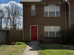 211 E Higgins St, Midway, KY