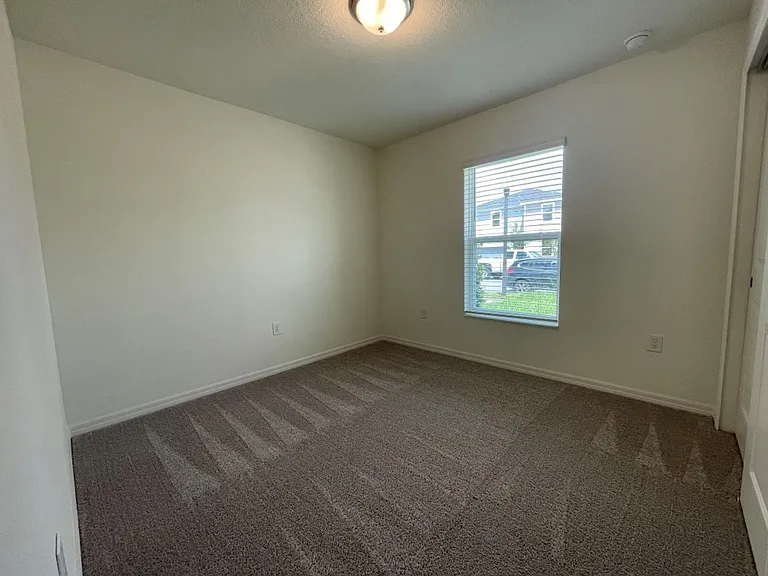 1529 Venice Ln — Photo 7