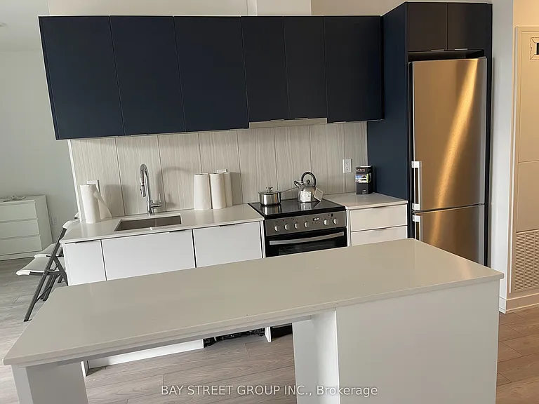 8 Tippett Rd #1010 — Photo 9