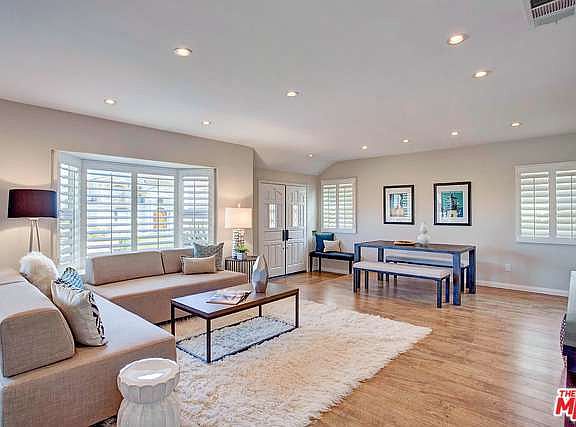 2nd image of 7817 Truxton Ave