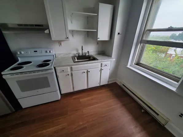 818 S Broom St, Wilmington, DE