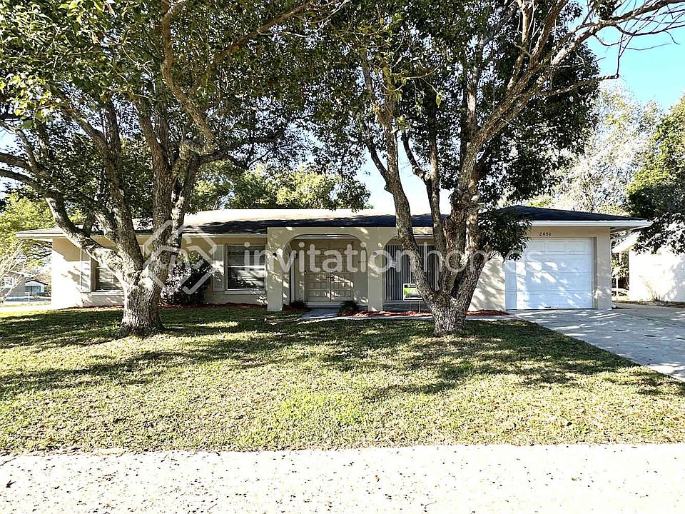 1st image of 2454 Hope Ave