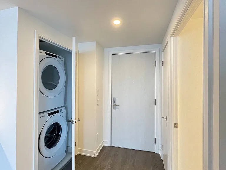 30 Samuel Wood Way #2405 — Photo 3
