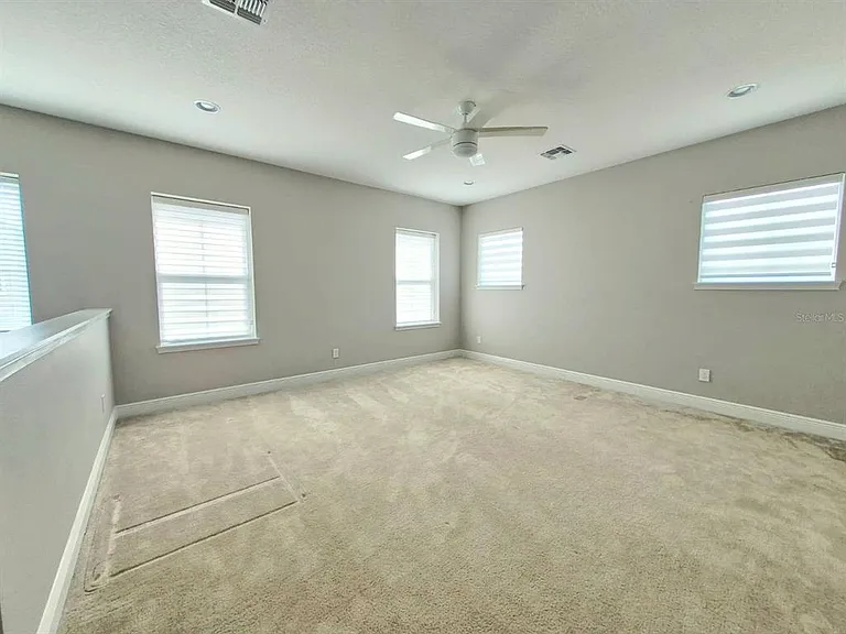 8521 Dubochet St — Photo 19