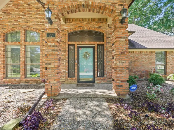 27 Rolling Hills Cir, Denton, TX 76205